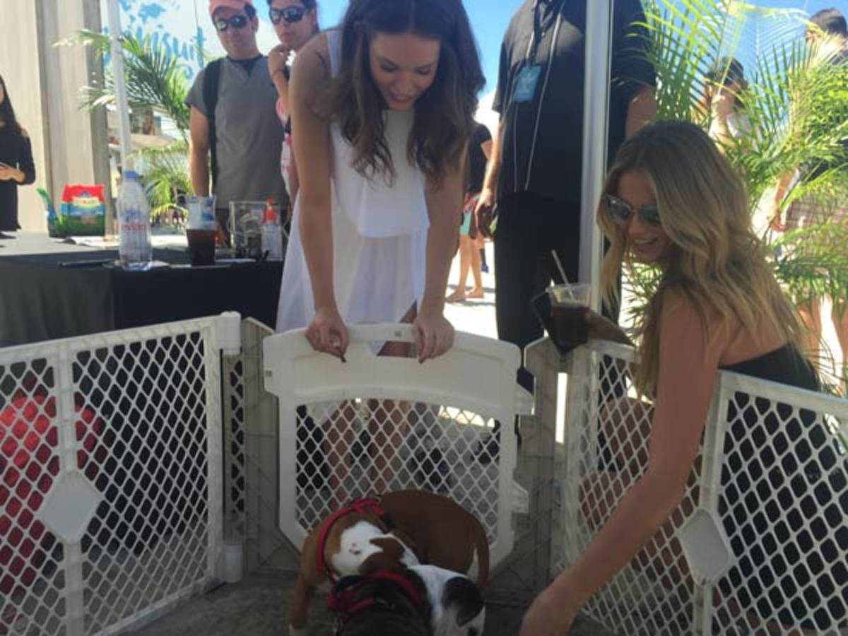 emily-kate-pups.jpg